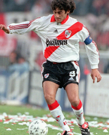 Libros grandes futbolistas sudamericanos
